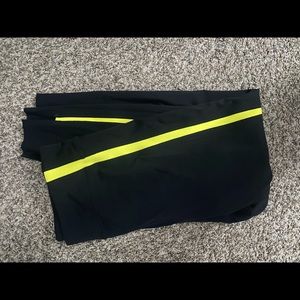 Zyia neon tape luxe leggings